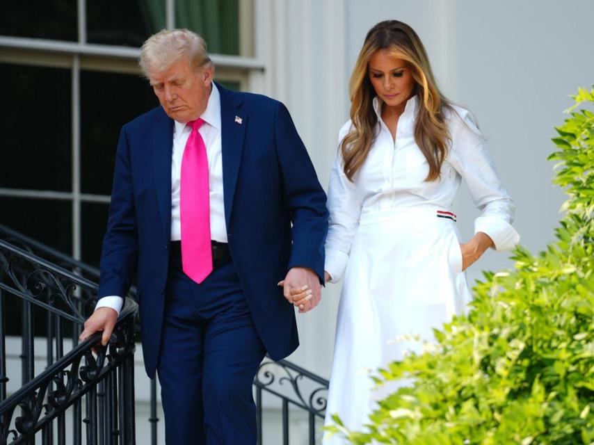 Donald Trump y su mujer, Melania, en una imagen tomada el pasado 4 de julio en la Casa Blanca.