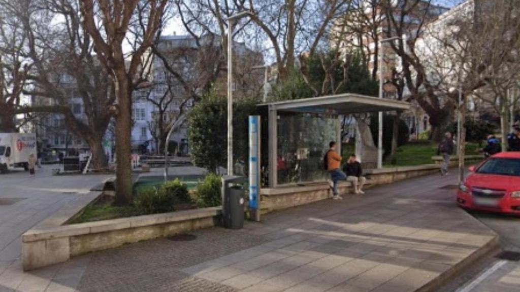Una marquesina en el Campo da Leña de A Coruña.