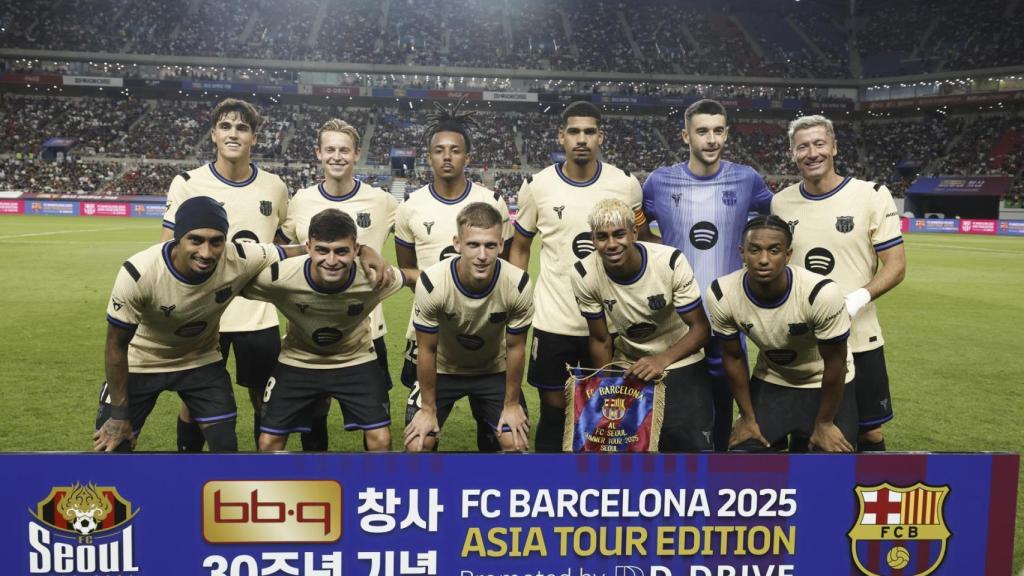 Joan García, en el once titular del Barça en el amistoso contra el FC Seoul