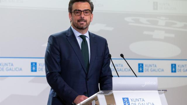 El conselleiro de Presidencia, Xustiza e Deportes, Diego Calvo, en rueda de prensa tras un Consello de la Xunta