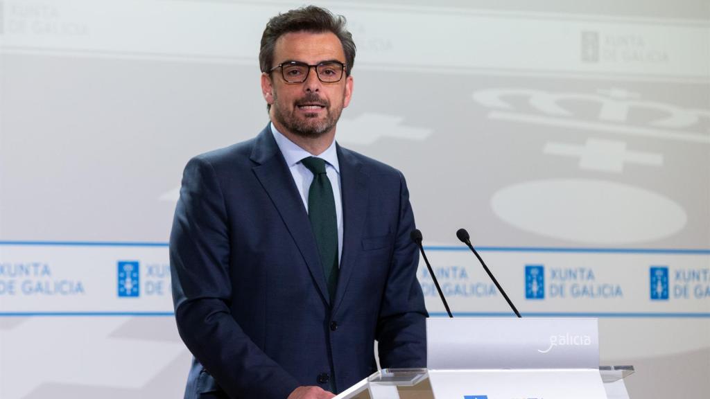 El conselleiro de Presidencia, Xustiza e Deportes, Diego Calvo, en rueda de prensa tras un Consello de la Xunta