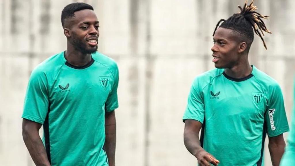 Iñaki Williams y Nico Williams en un entrenamiento.