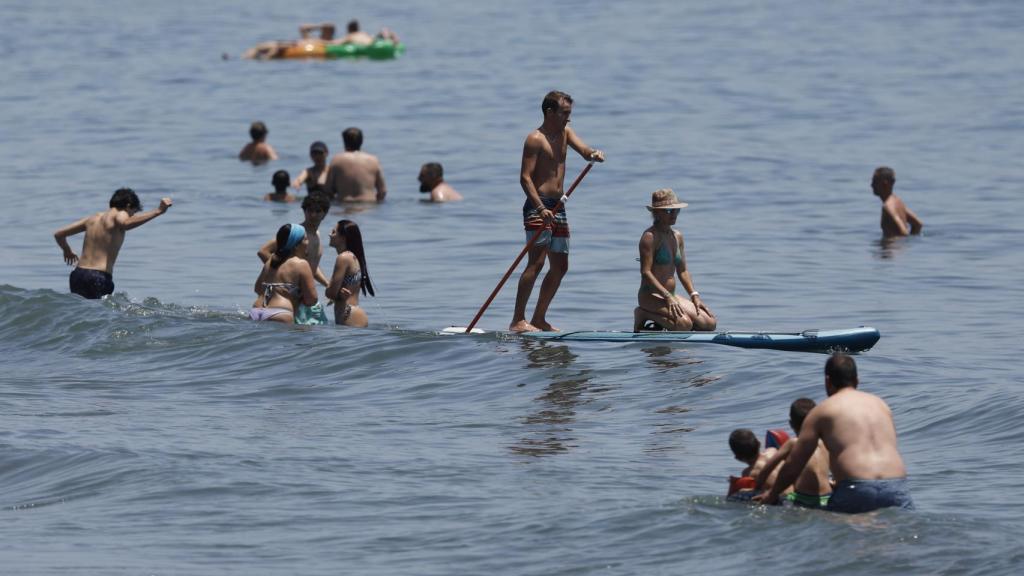Una tabla de paddle surf en Málaga.