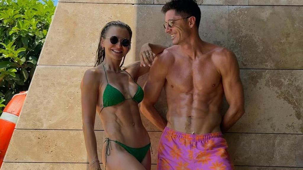 Robert Lewandowski y su esposa Anna Lewandowska en una imagen de sus redes sociales