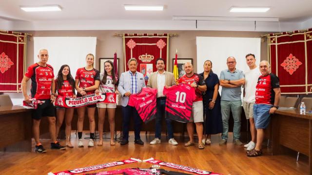 El acto oficial se desarrolló en el Salón de Plenos del Ayuntamiento de Pozuelo de Calatrava.