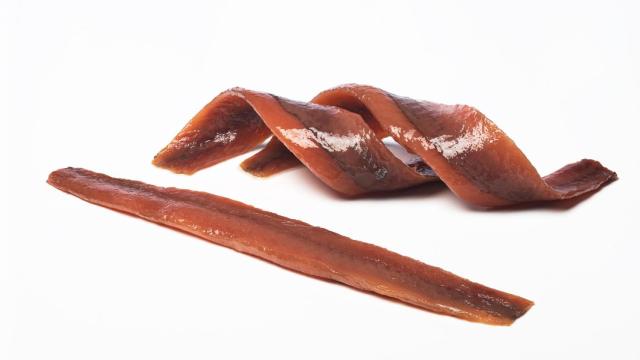 La premiada anchoa de Conservas Juanjo, en Santoña.