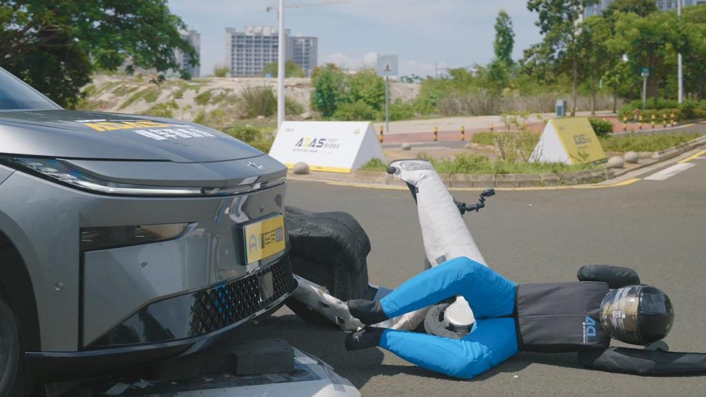 Un 'dummy' termina atropellado durante una prueba de conducción autónoma