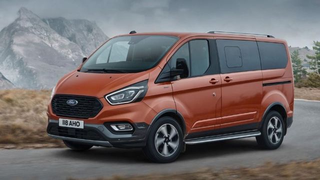 Vista de un Ford Tourneo Custom.