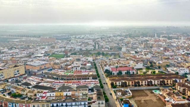 Vista aérea de un pueblo de Sevilla.