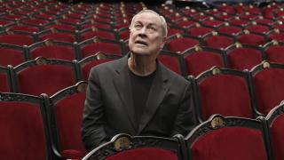 El director de escena estadounidense Bob Wilson en el Teatre del Liceu el 11 de marzo de 2024. Foto: EFE/Andreu Dalmau