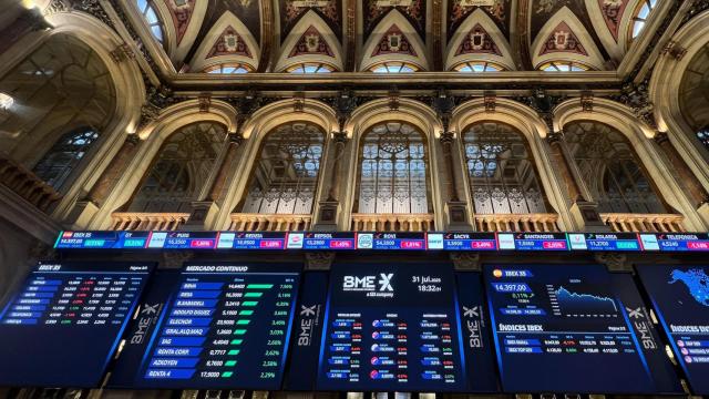 Interior del Palacio de la Bolsa de Madrid.