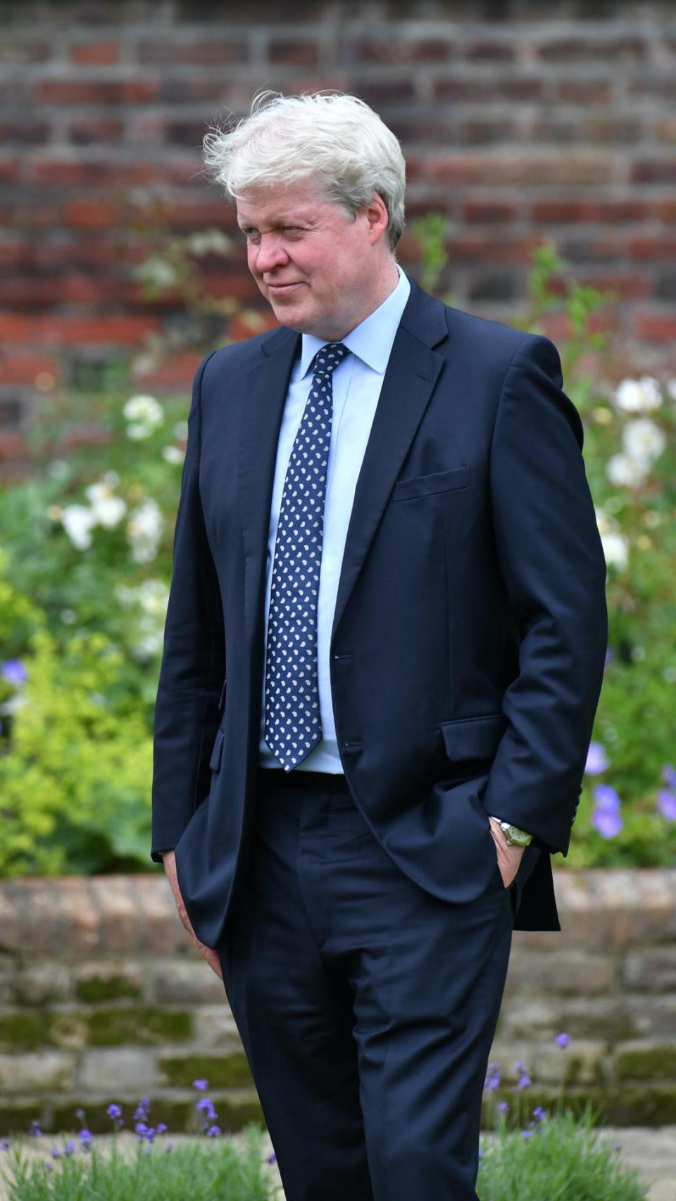 Charles Spencer, hermano de Diana de Gales, en la inauguración de una estatua en memoria de Lady Di en Kensington Palace, en 2021.