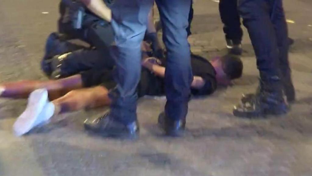 Uno de los jóvenes detenidos en Sol.