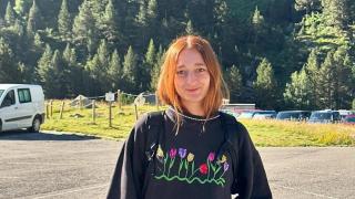 Irene Rain de excursión en el Pirineo.