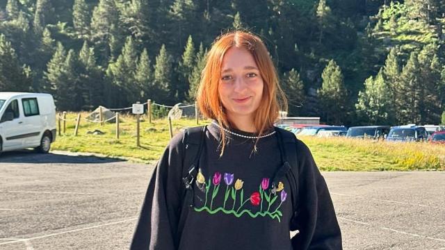 Irene Rain de excursión en el Pirineo.