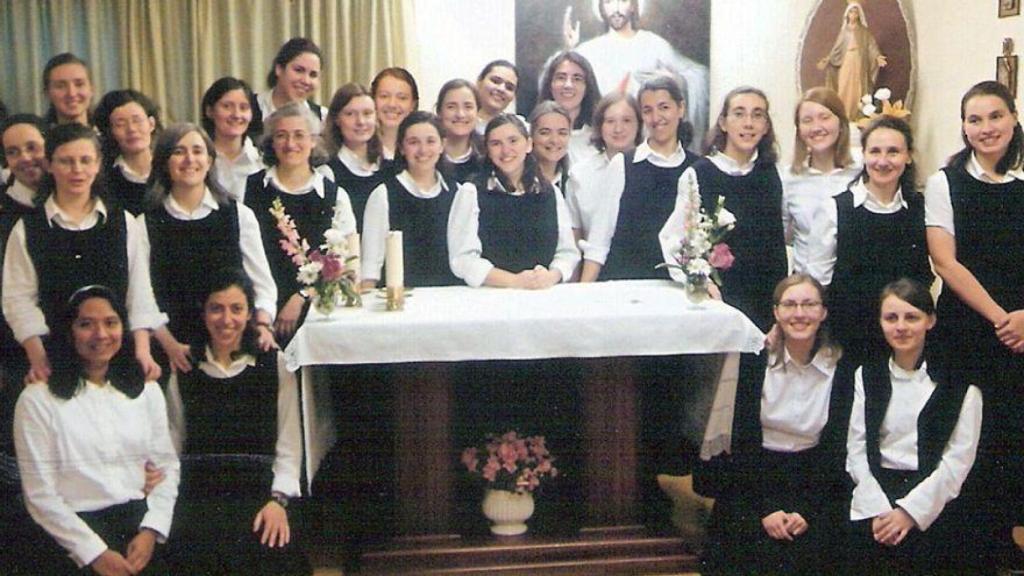Imagen de archivo de uno de los grupos de las Hijas del Amor Misericordioso.