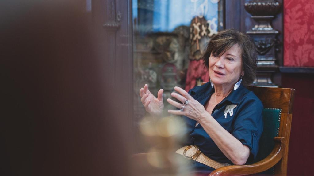 La periodista y escritora madrileña, retratada durante el encuentro.