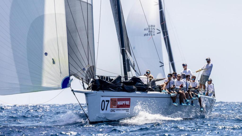 Aifos, patroneado por el Rey Don Felipe, este viernes.