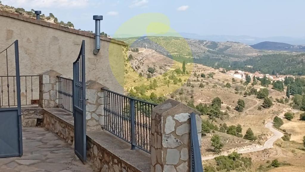 La antena telefónica que debería dar cobertura a Algarra (Cuenca).