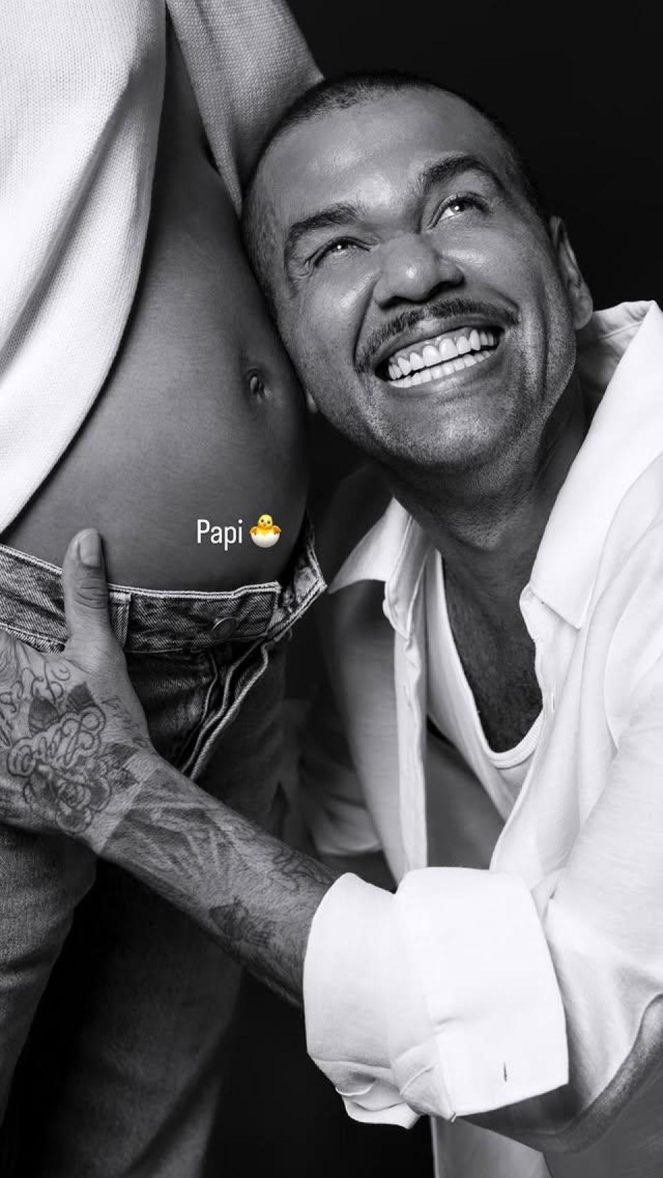 Dani Alves, con su mujer, Joana Sanz, en una imagen de las redes sociales.