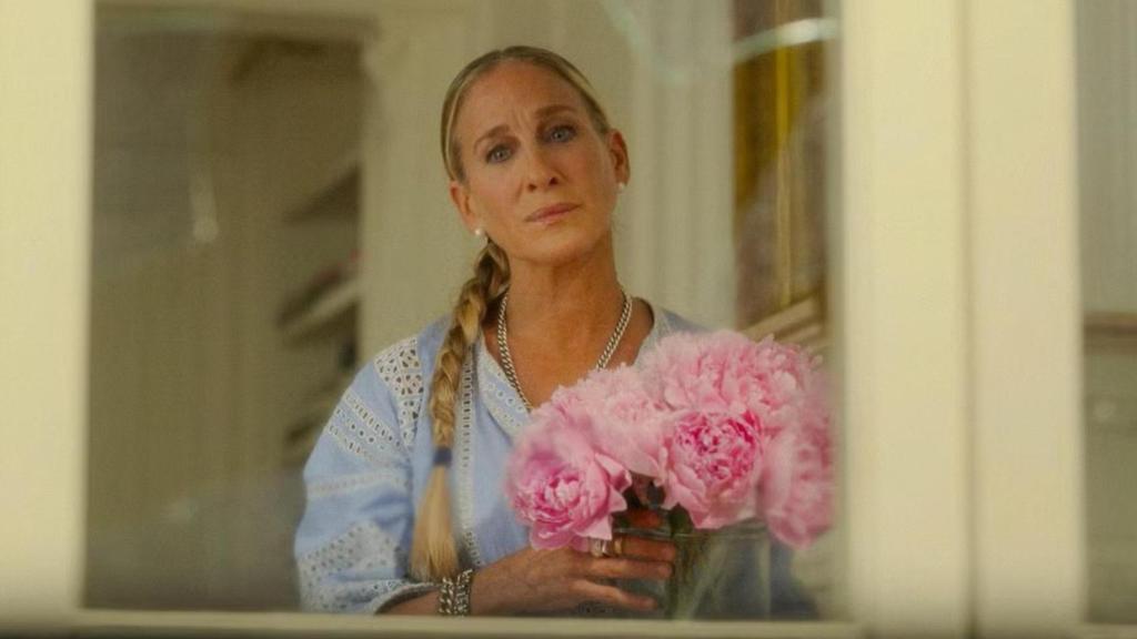 Sarah Jessica Parker en una escena del episodio 6 de la temporada 3 de 'And Just Like That'.