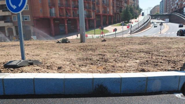 Advierten al Ayuntamiento de Zamora de que no tiene personal para mantener las nuevas rotondas y medianas de la humanización
