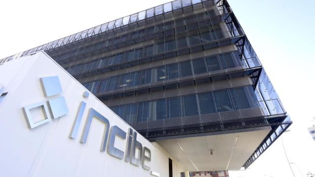 Suplantan a una empresa para ofrecer una falsa oferta de empleo en la que se acosó sexualmente a la candidata