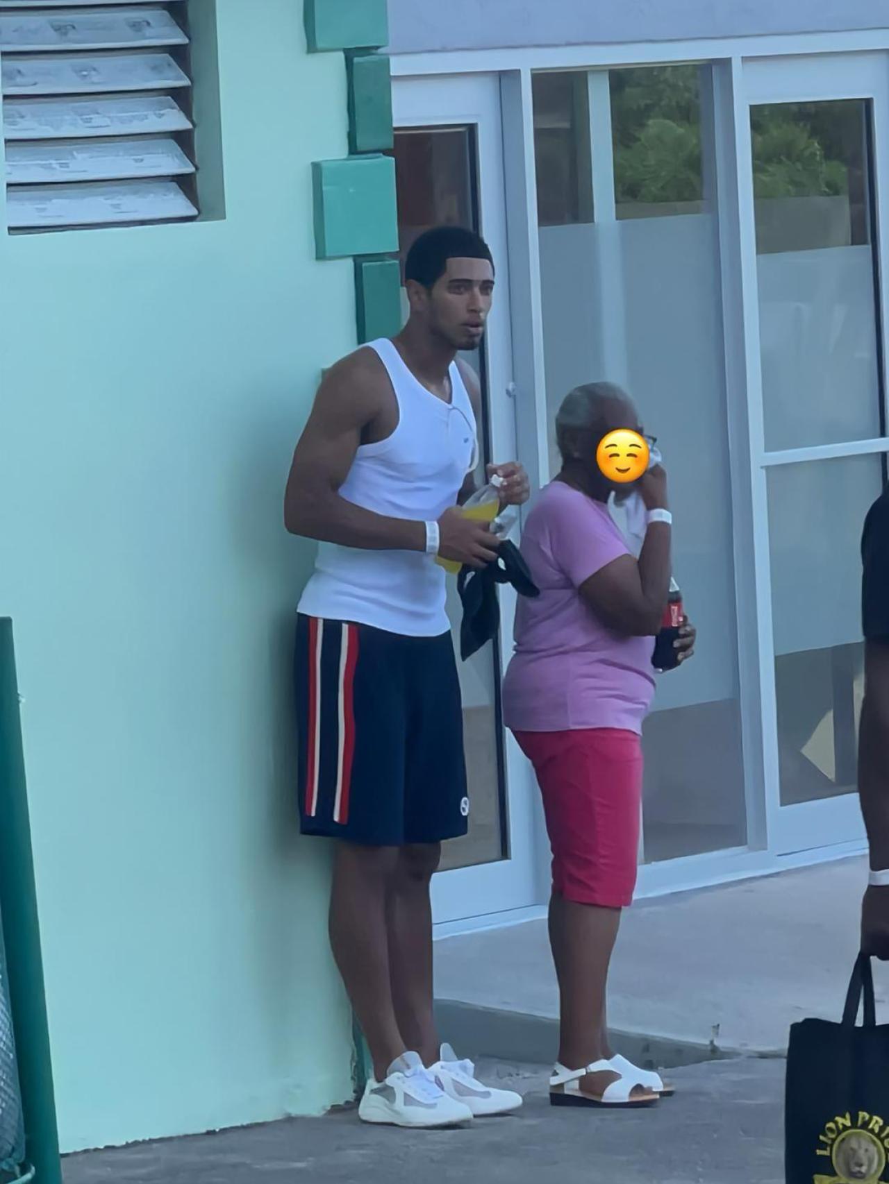 Imagen de Jude Bellingham durante sus vacaciones en Jamaica.
