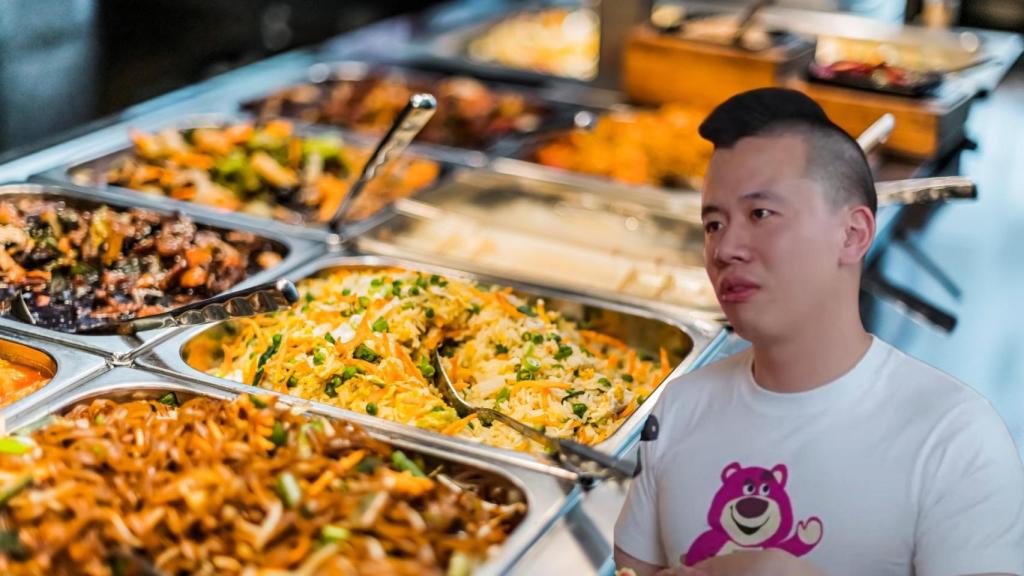 El chef Jiale Pan en un montaje de El Español