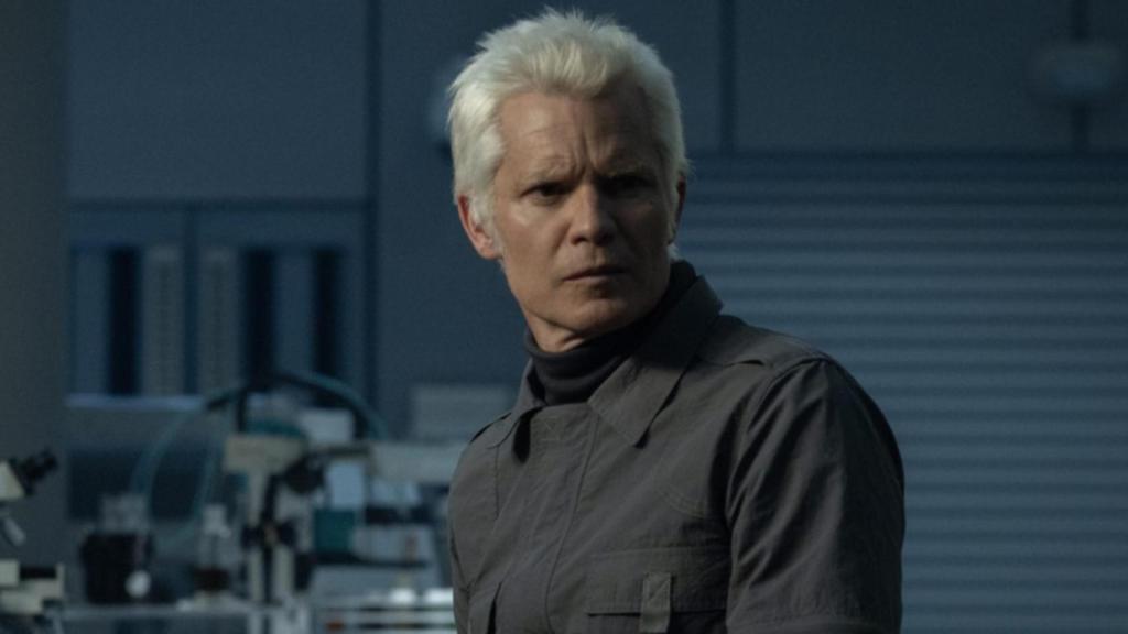 Timothy Olyphan en una escena de 'Alien: Planeta Tierra'.