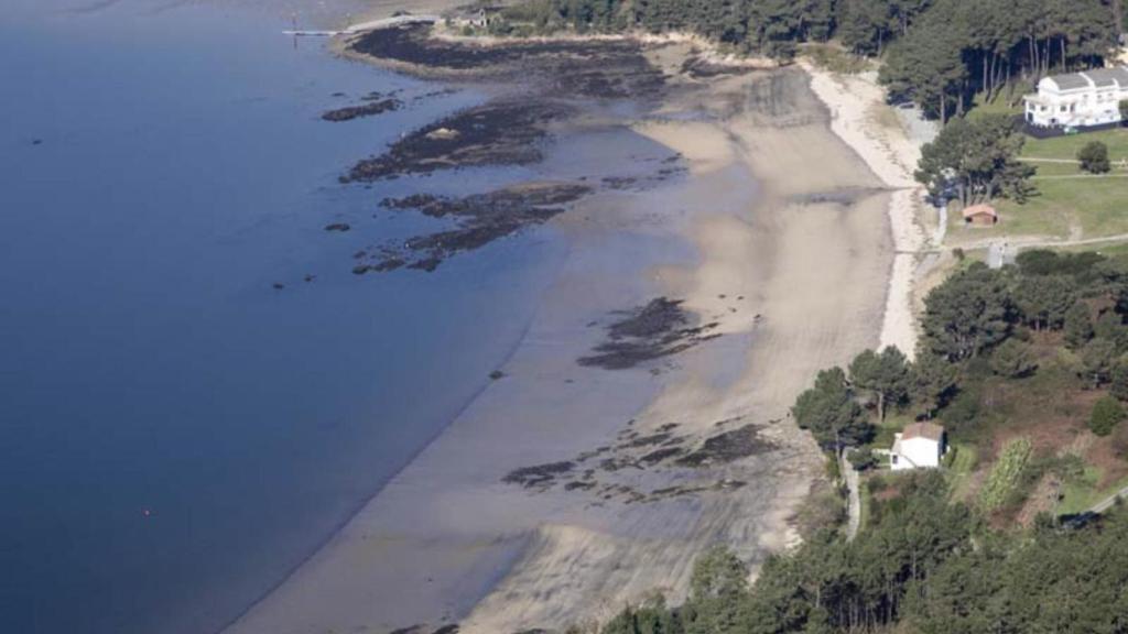 Playa de Broña, en Outes.