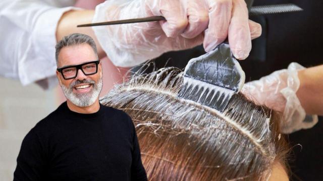 Montaje de Víctor del Valle y una mujer tiñéndose las canas.