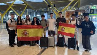 El grupo de seis estudiantes  seis estudiantes de la Comunidad de Madrid que ha ganado la final