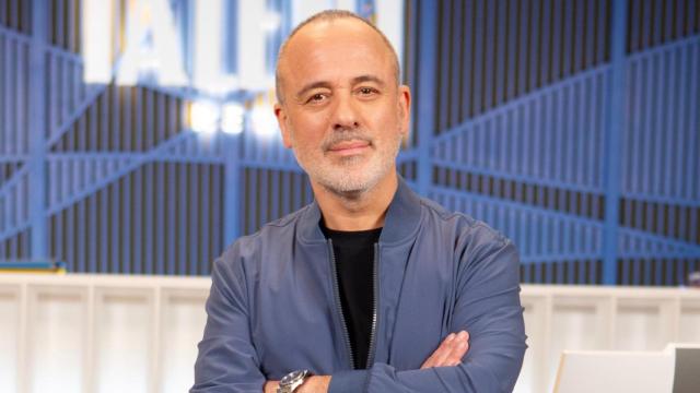 Javier Gutiérrez en una imagen promocional de 'La Agencia'.