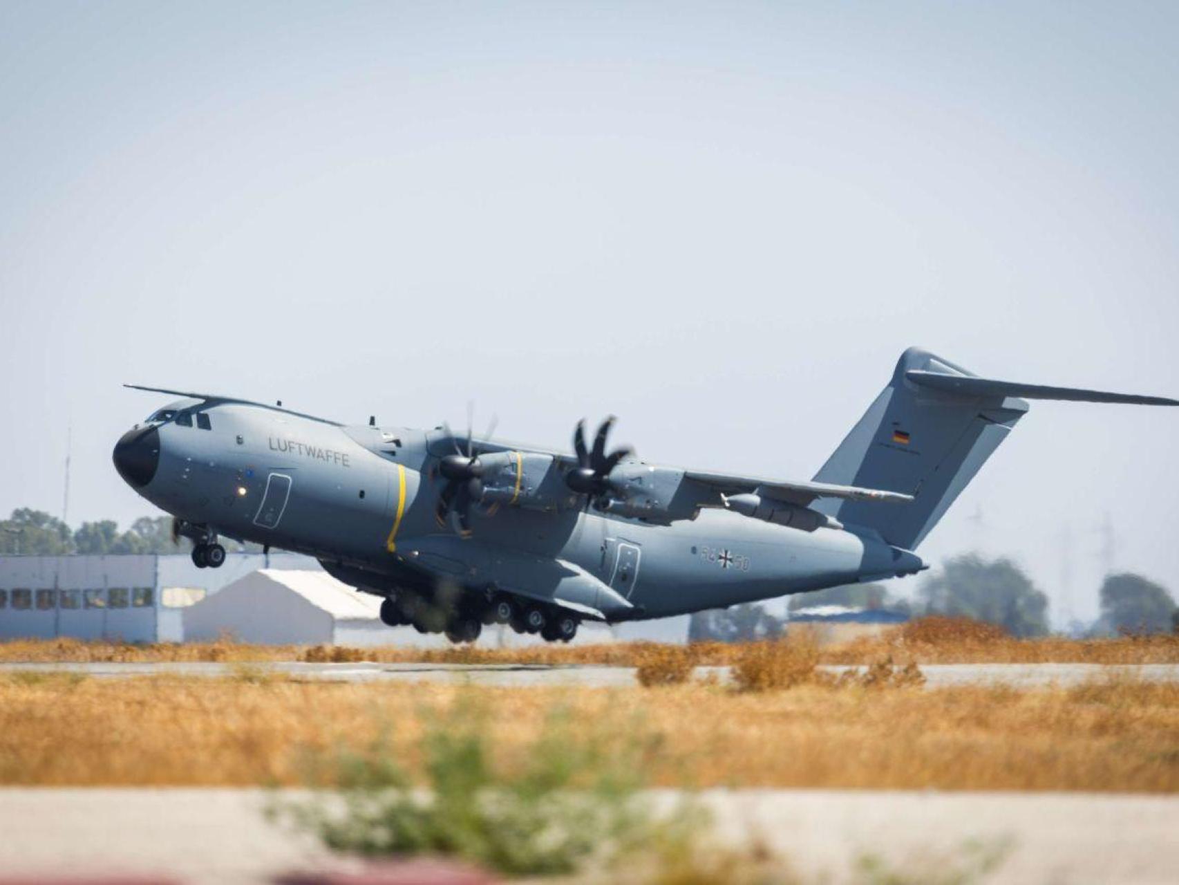 A400M alemán despegando desde Sevilla