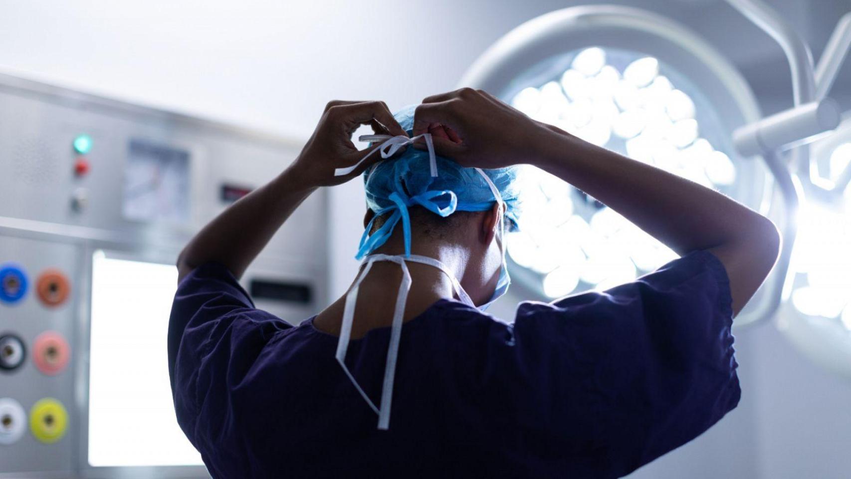 La cifra de médicos con problemas de salud mental se dispara un 68% tras la irrupción de la Covid