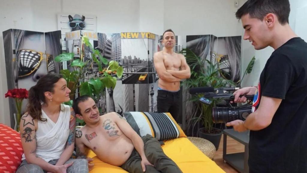 Simón Pérez y Silvia Charro con Jordi ENP en 2018.