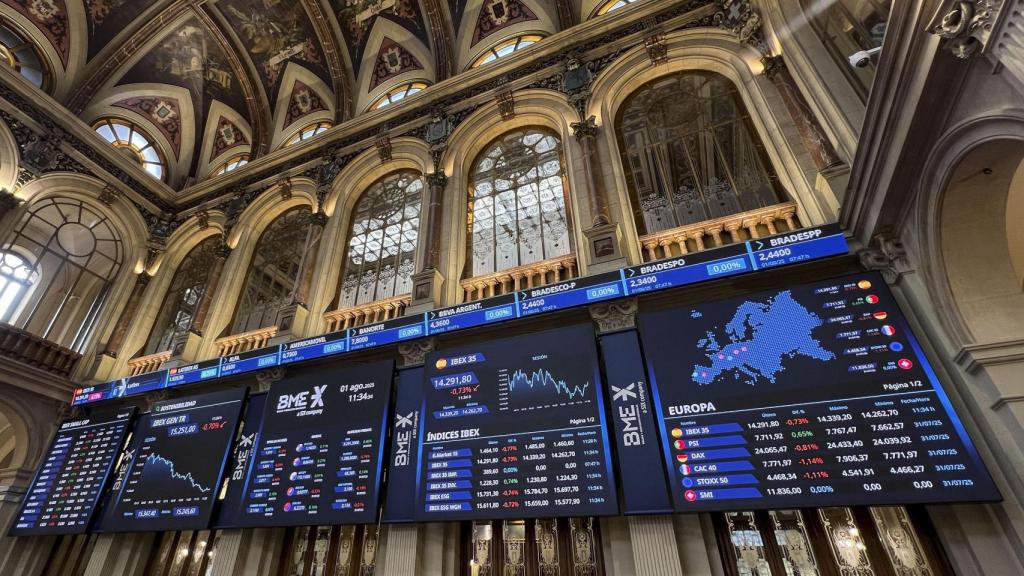 Interior del Palacio de la Bolsa de Madrid.