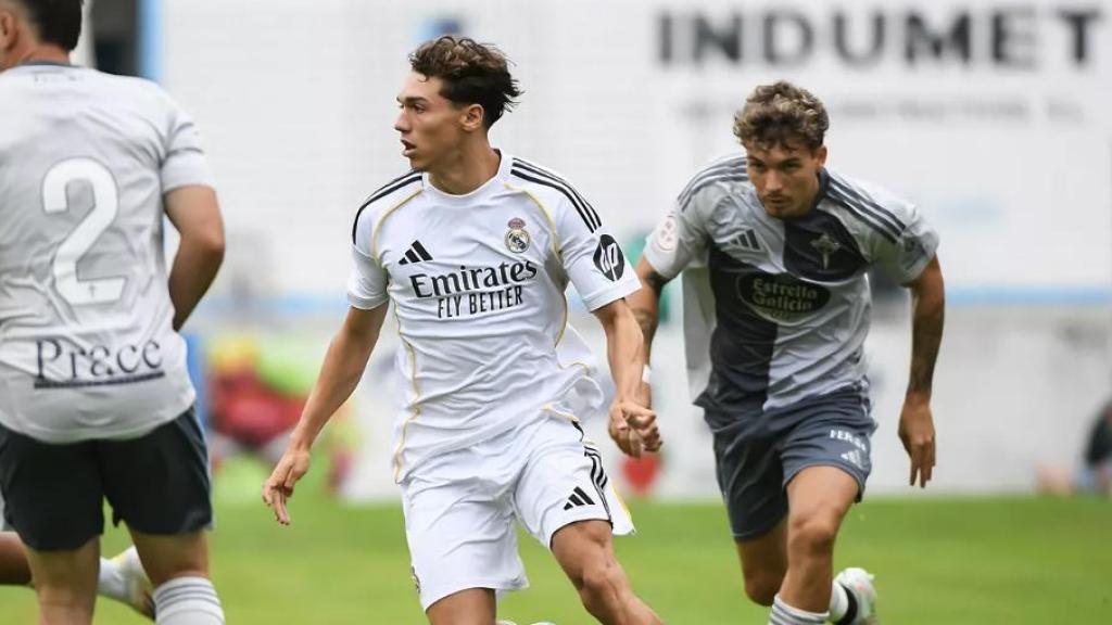 Thiago Pitarch, en un amistoso con el Real Madrid Castilla