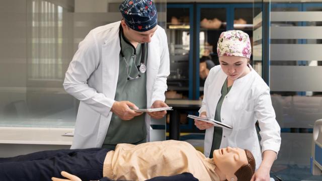 Estudiantes de medicina.