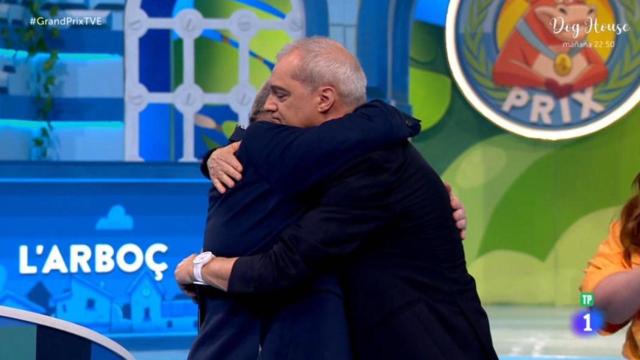 Ramón García y el alcalde de L'Alborç en 'El Grand Prix'.