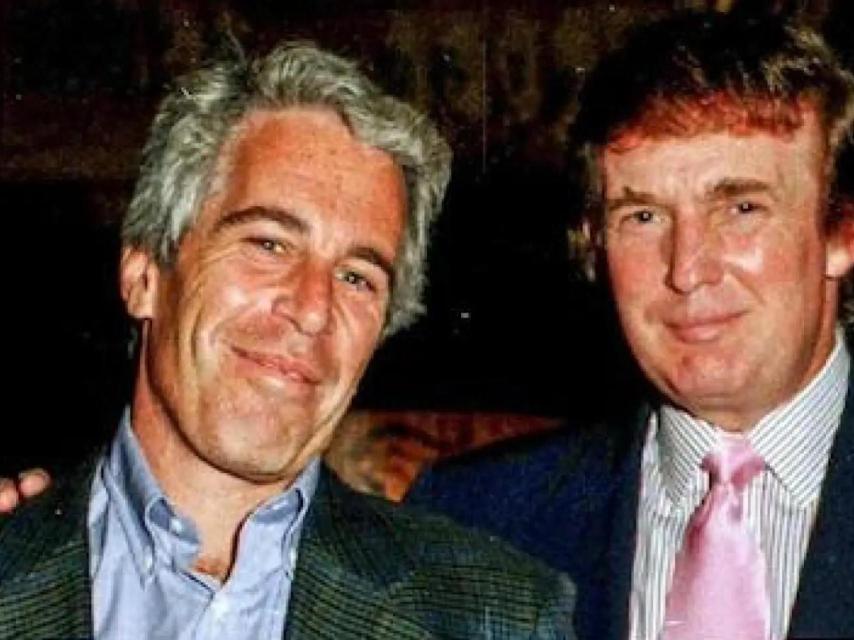 El agresor sexual en serie Jeffrey Epstein murió en una prisión de EEUU en 2019.