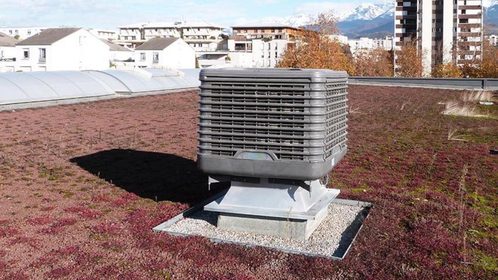 Alternativa al aire acondicionado: el sistema que reduce el calor de los edificios usando 10 veces menos energía