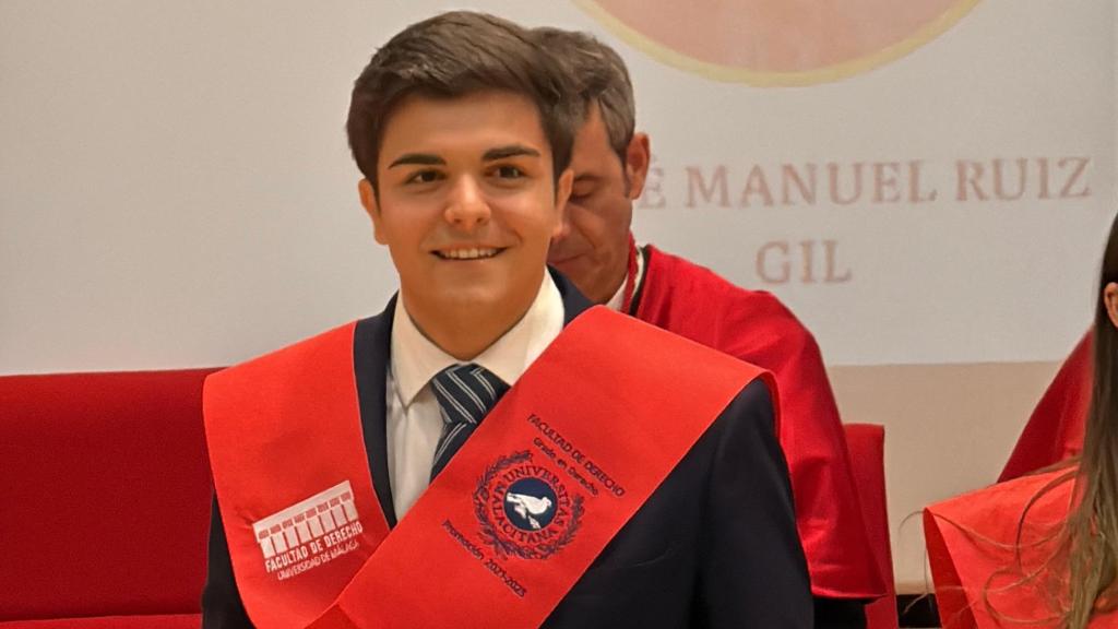 Antonio Quintana, el malagueño con 38 matrículas en Derecho.