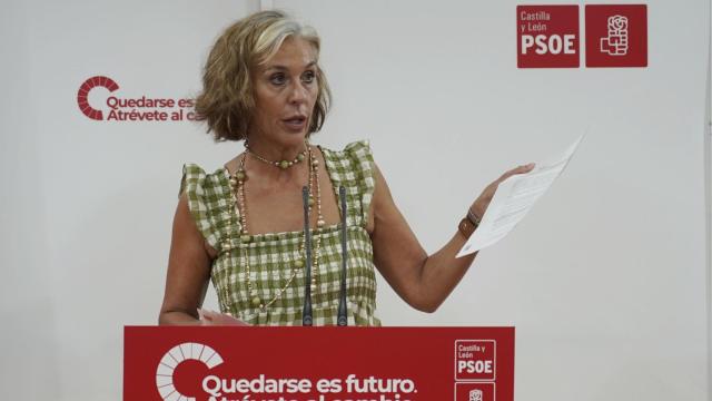 La secretaria de Vivienda del PSOECyL, Ana Casado, analiza diversos asuntos relacionados con la política de la vivienda de la Junta
