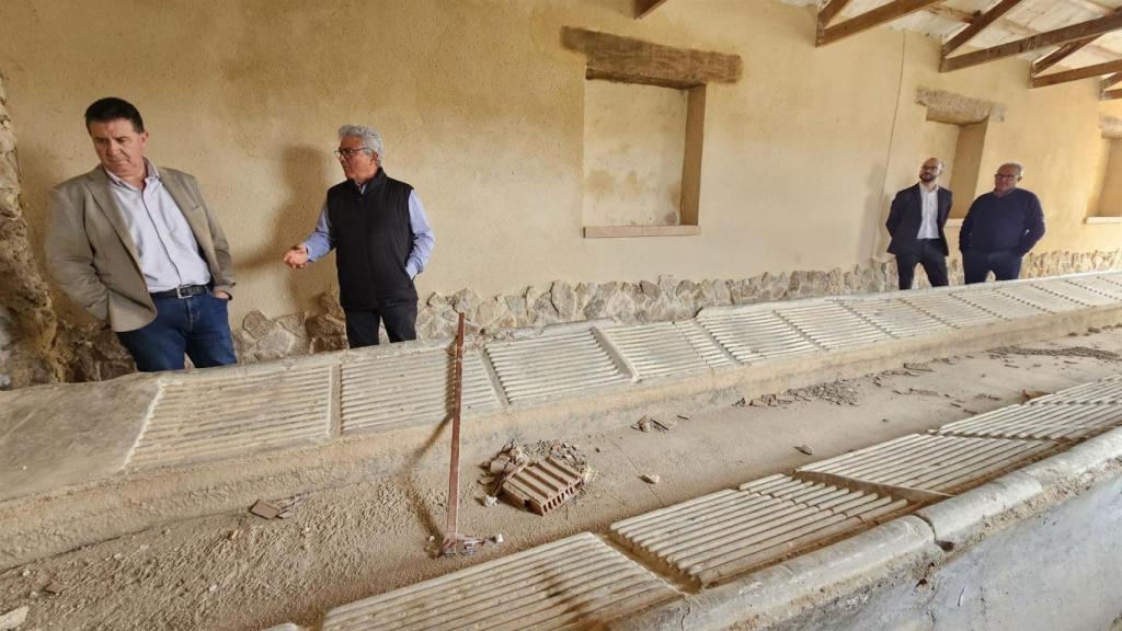 Visita de Cabañero a infraestructuras municipales. Foto: Diputación de Albacete.