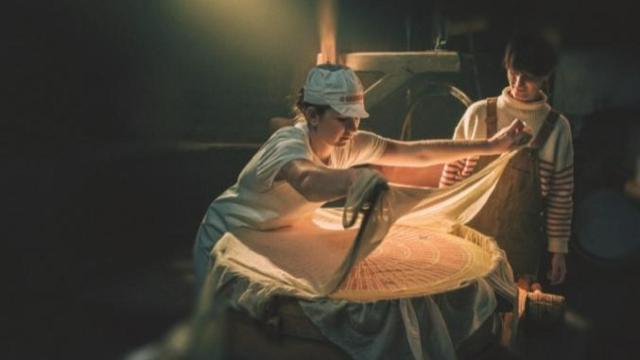 La elaboración de las variedades de quesos suizos, un modelo de sostenibilidad único en el mundo