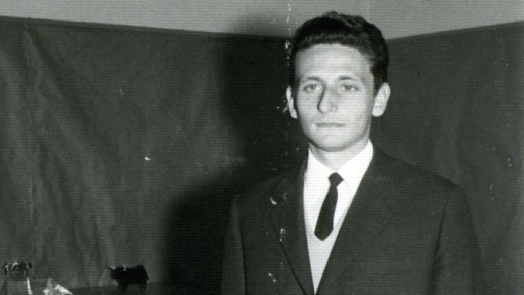 Ángel Gari en el Colegio Mayor Cerbuna de Zaragoza año 1964.