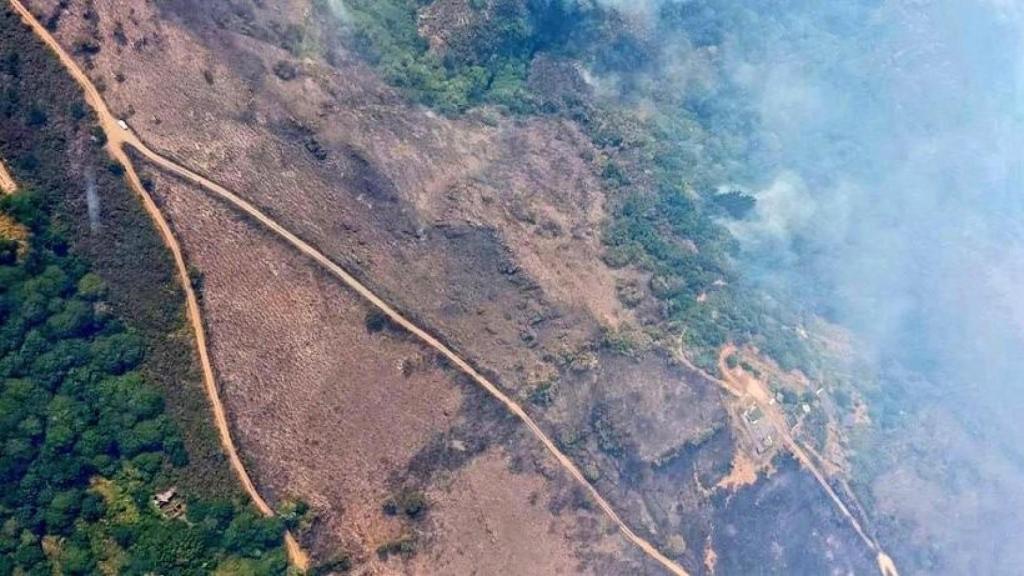 Imagen del incendio de A Fonsagrada este 6 de agosto.
