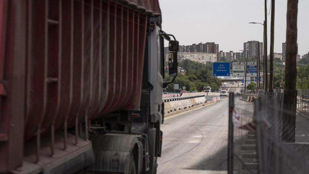 La entrada a Conde de Casal desde la A-3.